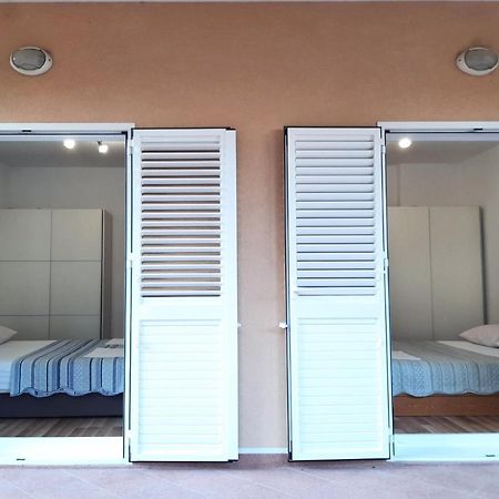 Lux Ground Apartment - Makarska Exterior photo