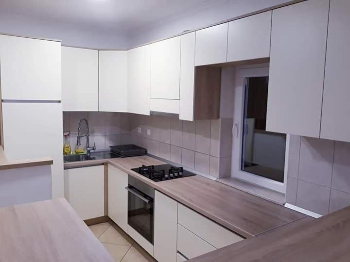 Lux Ground Apartment - Makarska Exterior photo