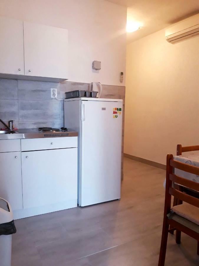 Lux Ground Apartment - Makarska Exterior photo