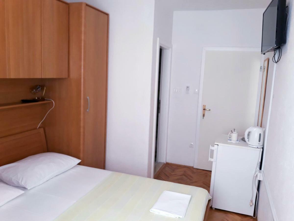 Lux Ground Apartment - Makarska Exterior photo